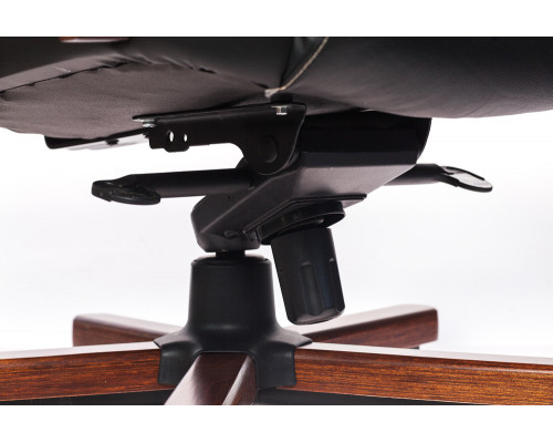 Кресло руководителя Бюрократ T-9923WALNUT